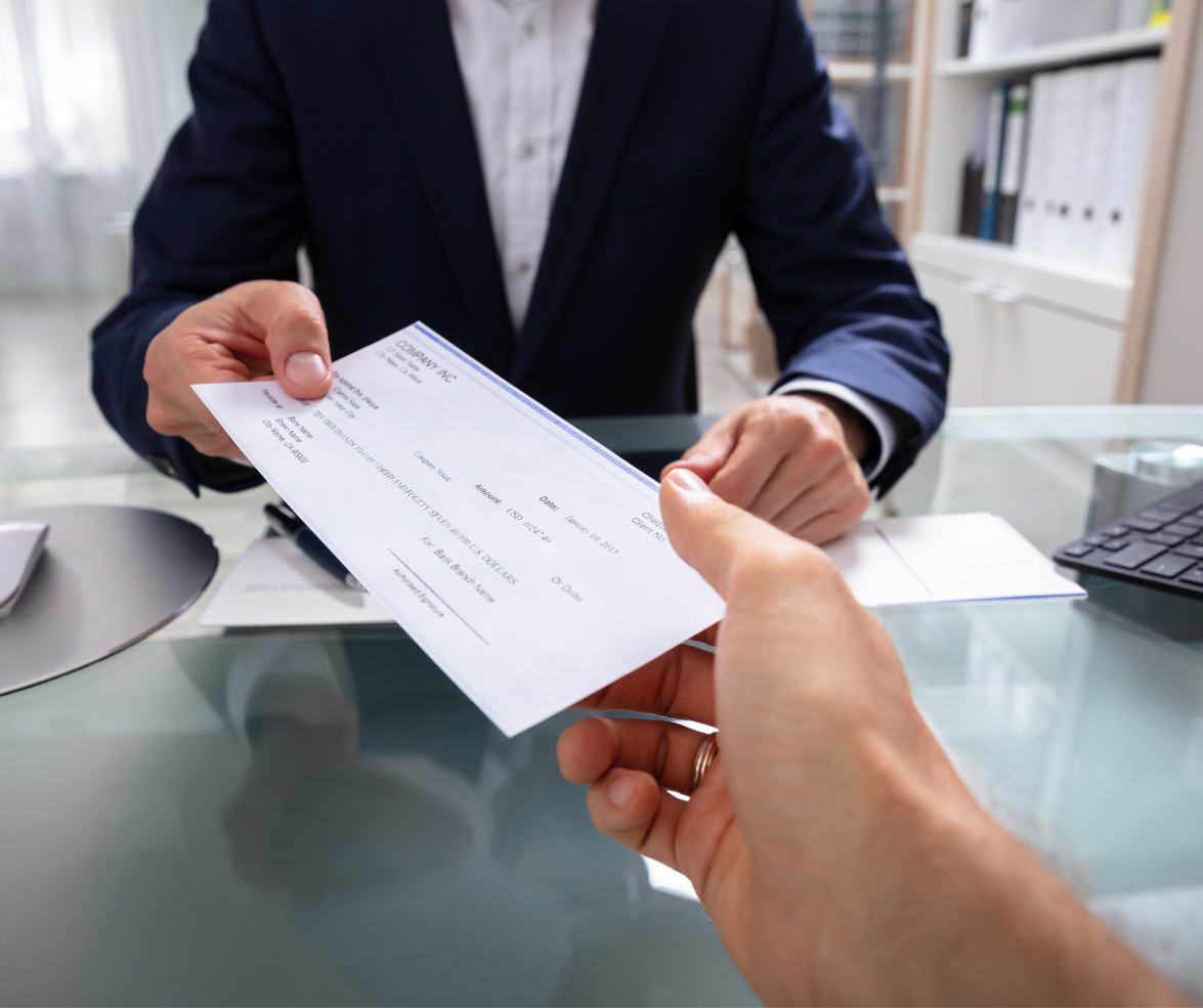 https://zaroonilawyers.com/wp-content/uploads/2025/05/Cheque-bounce.png